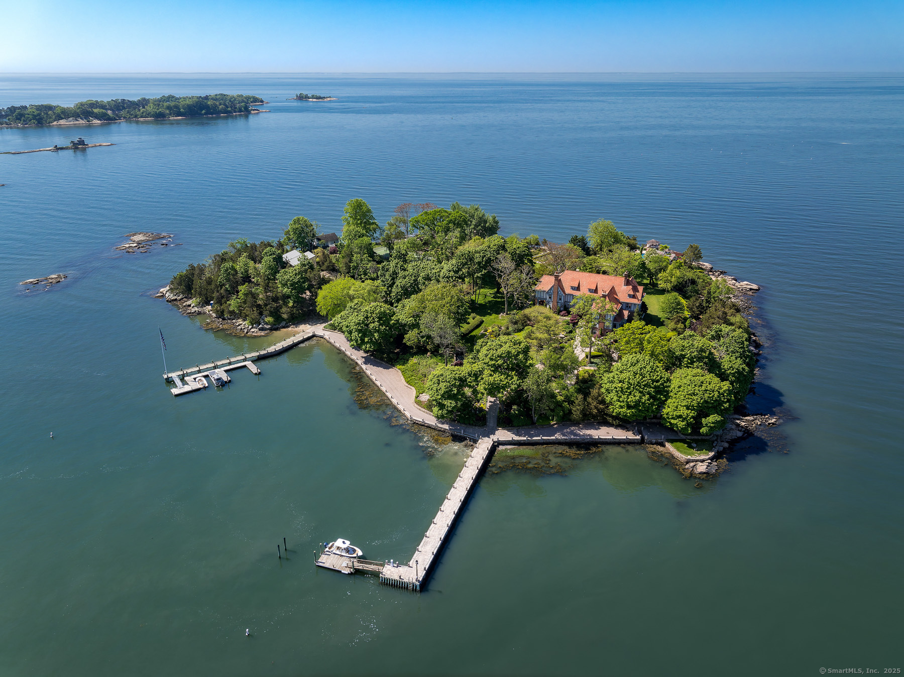 Property Photo: Rogers Island CT 06405