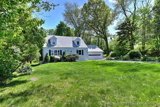 Property Photo: 32 Lenox Avenue CT 06854
