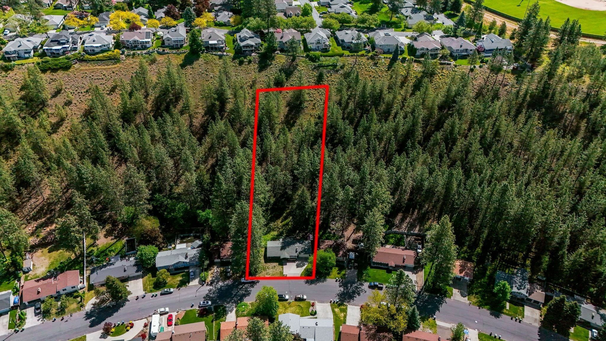 Property Photo: 6112 N Royal Dr WA 99208