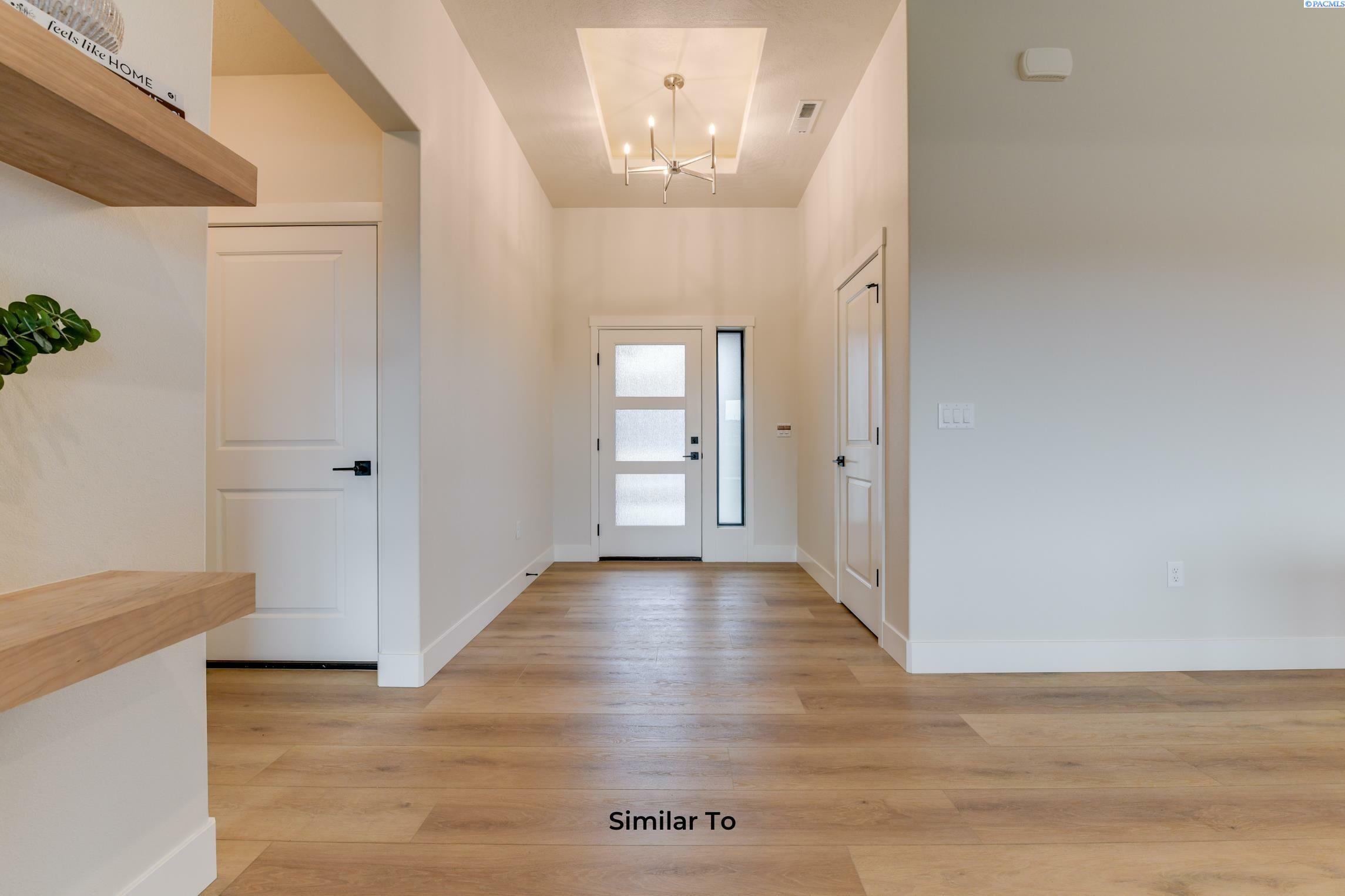 Property Photo: 6291 W 28th Ave WA 99338