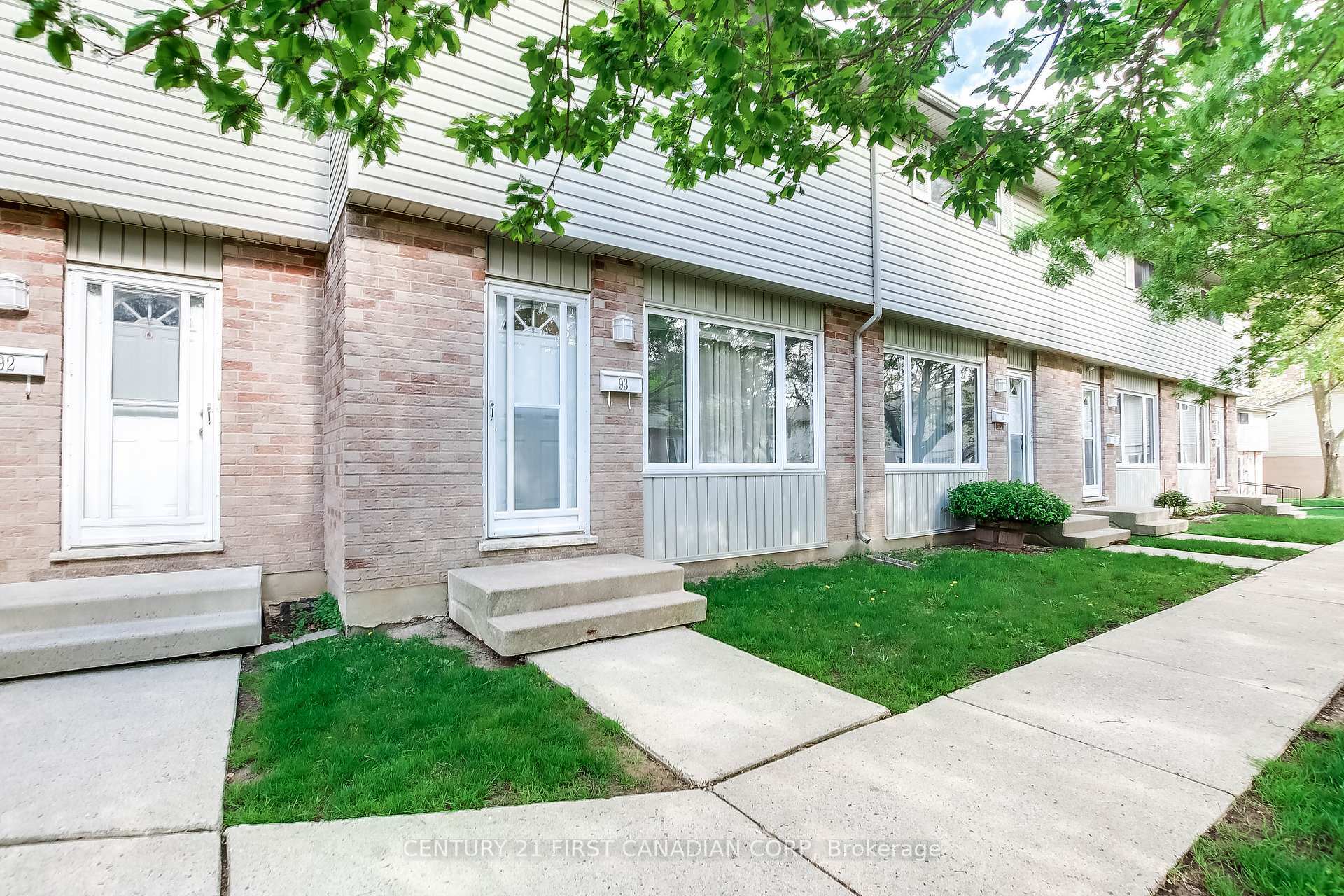 Photo de la propriété:  1095 Jalna Boulevard 93  ON N6E 2Y7 