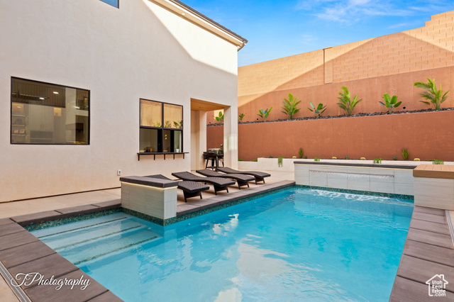 Property Photo: 3195 S Tallow Tree Dr UT 84790
