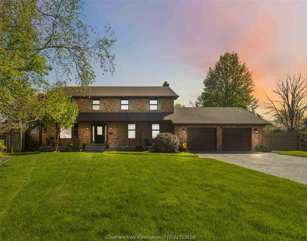 Property Photo: 13 Sylvan Court ON N8A 5B2