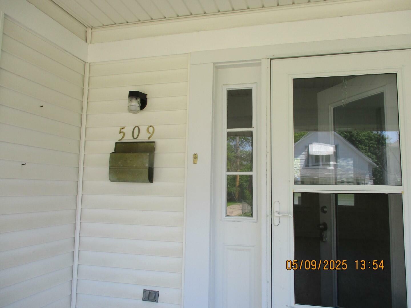 Property Photo: 509 Robinson OH 45356