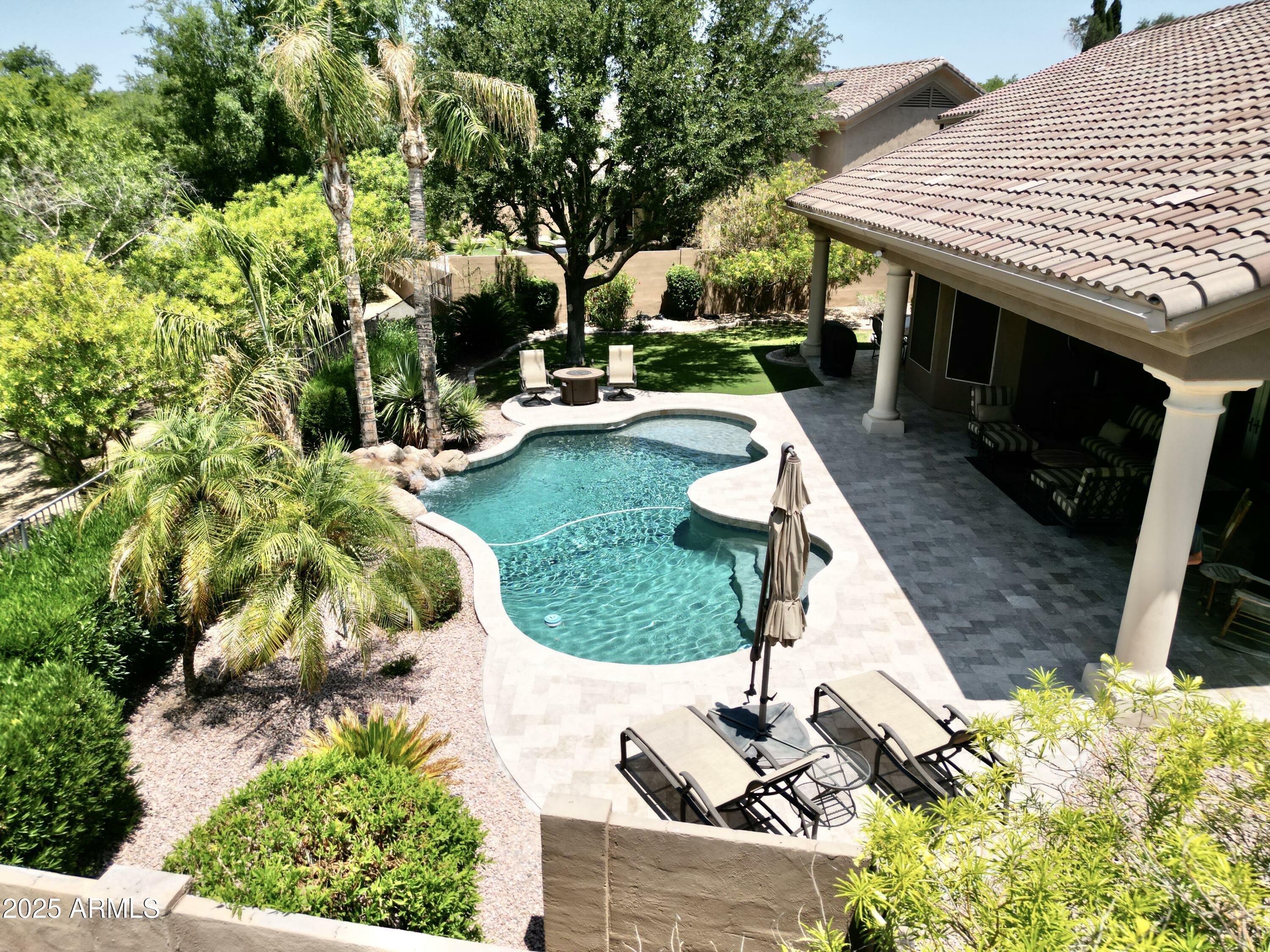 Property Photo: 1092 N Roosevelt Avenue AZ 85226