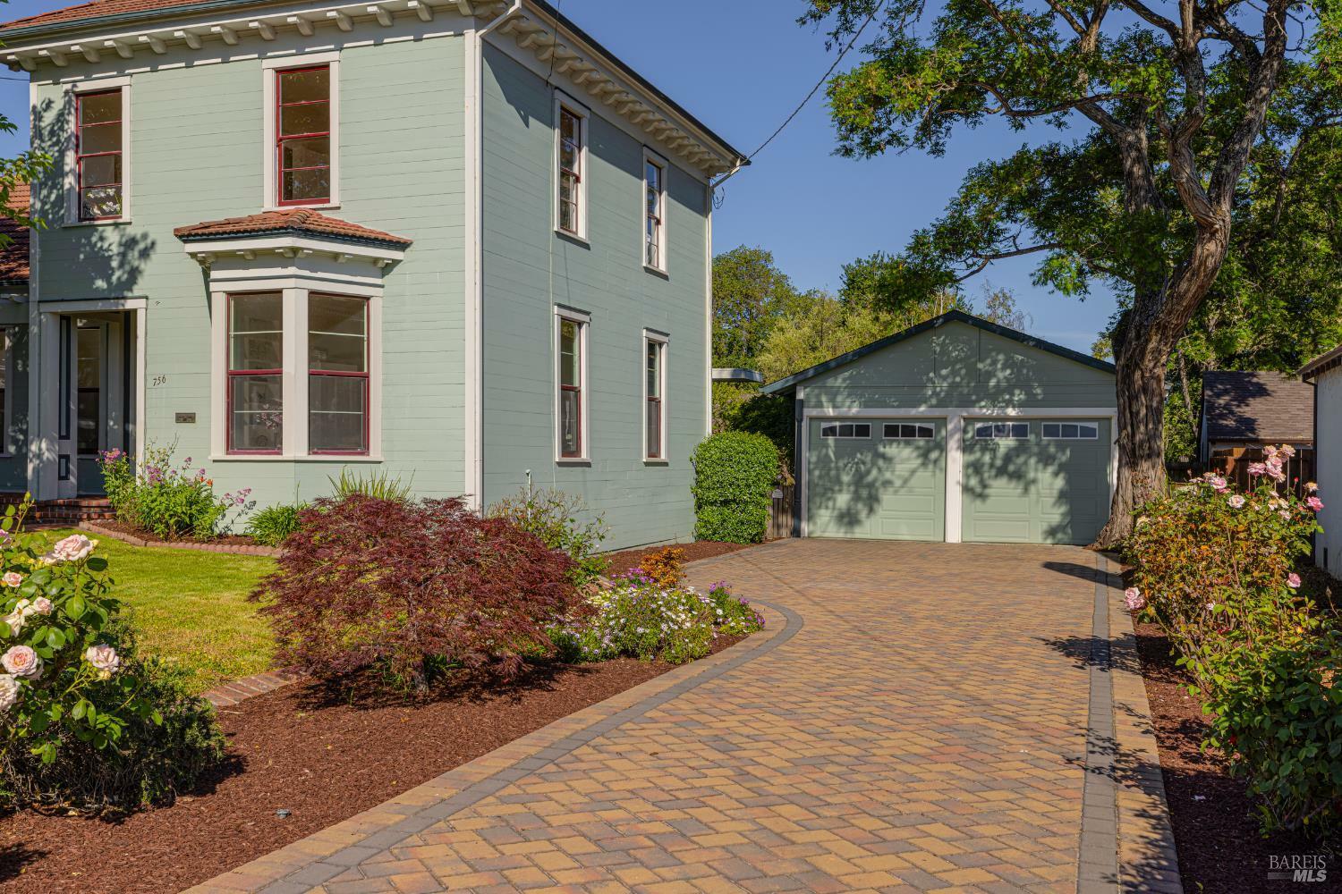 Property Photo: 756 B Street CA 94952
