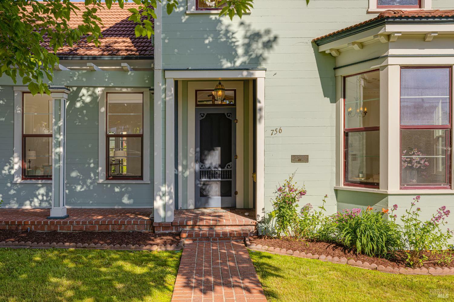 Property Photo: 756 B Street CA 94952