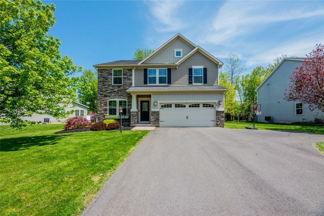 Property Photo:  94 Tuscany Lane  NY 14580 