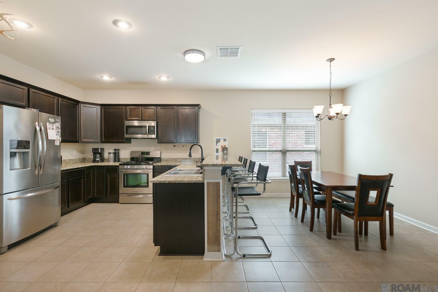 Property Photo: 16483 Walk Around Ave LA 70769