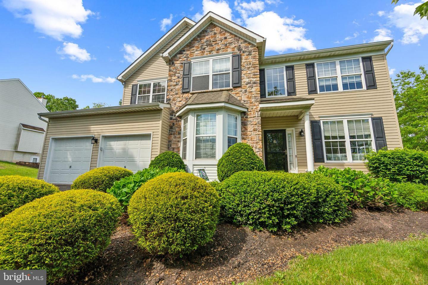 Property Photo: 1156 Wendler Circle PA 19465