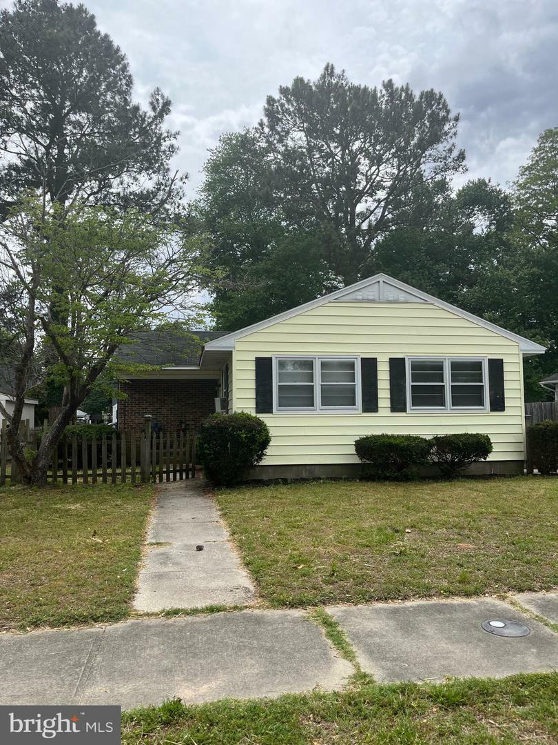 Property Photo: 826 Springfield Circle MD 21804