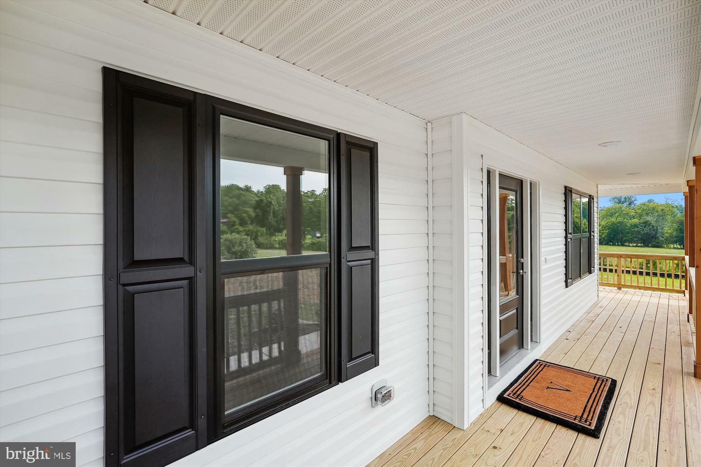Property Photo: 9253 Marys Place VA 22737