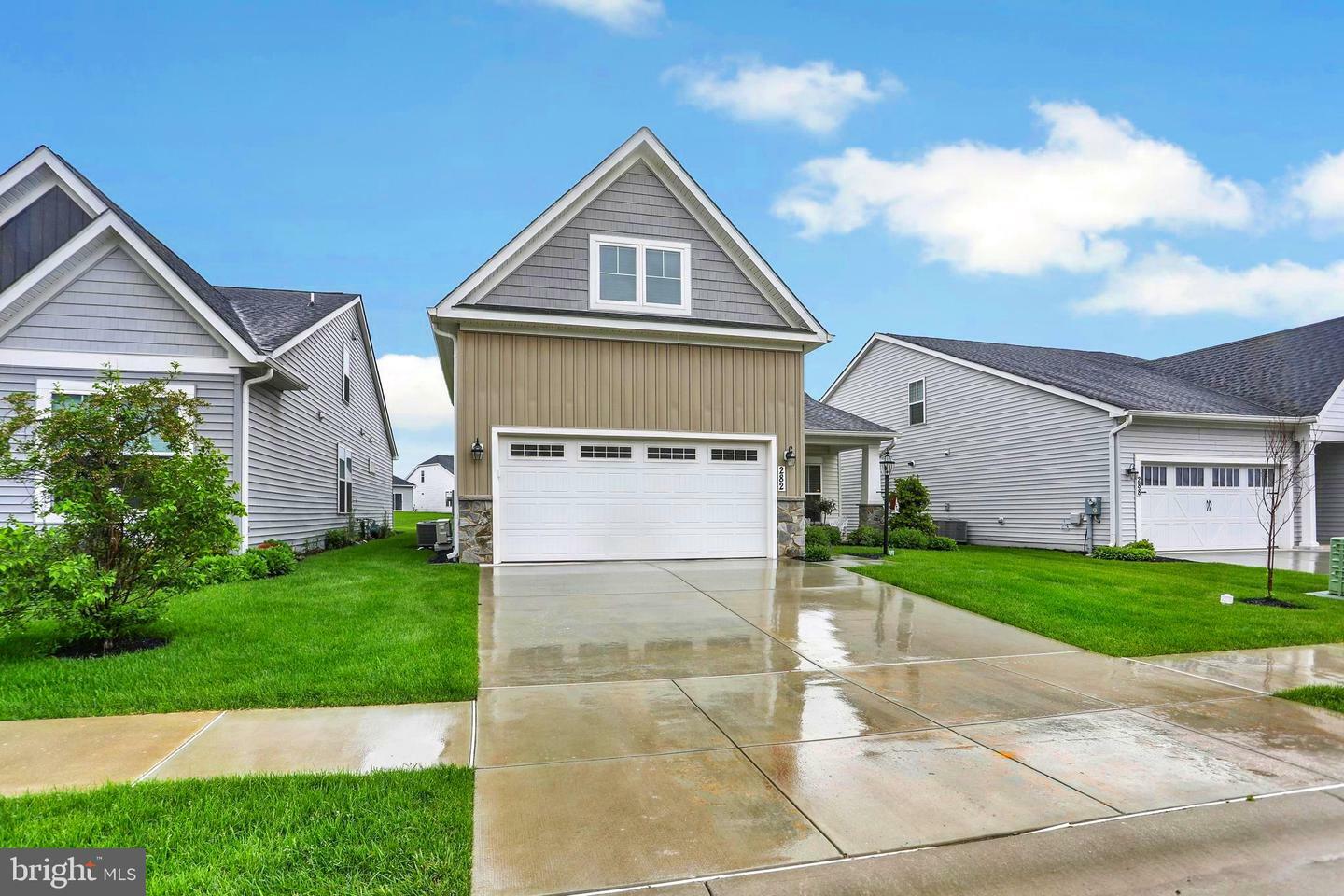 Property Photo: 282 Rustic Wood Drive PA 17325