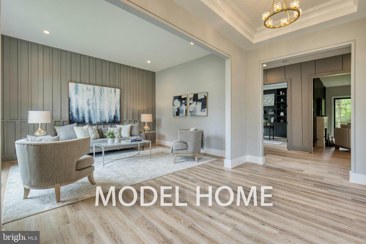 Property Photo: 2239 Highland Avenue VA 22046