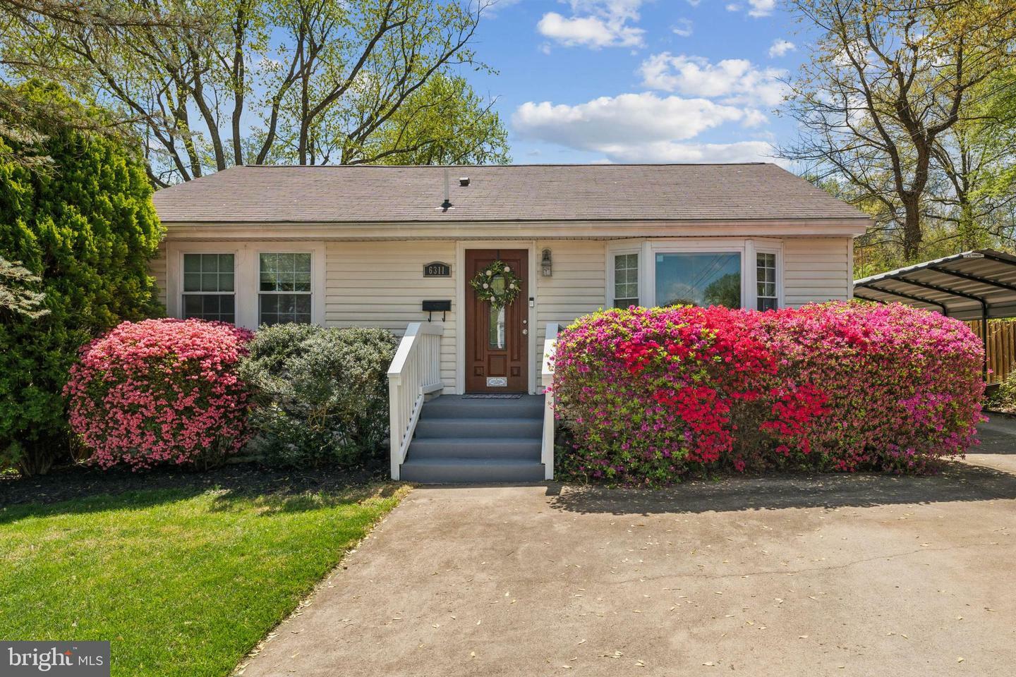 Property Photo: 6311 Gentele Court VA 22310