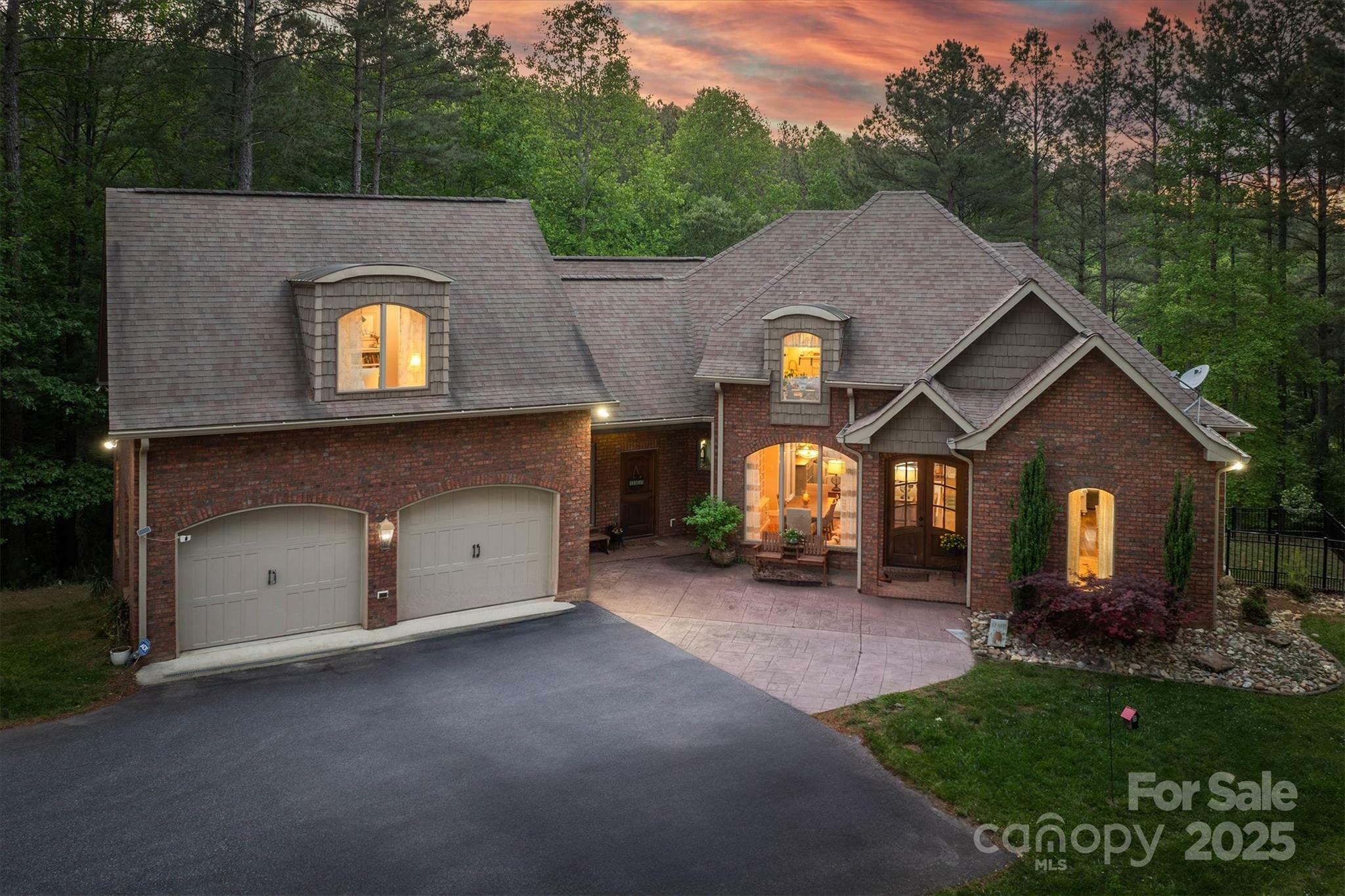 2163 W Paradise Harbor Drive  Connelly Springs NC 28612 photo