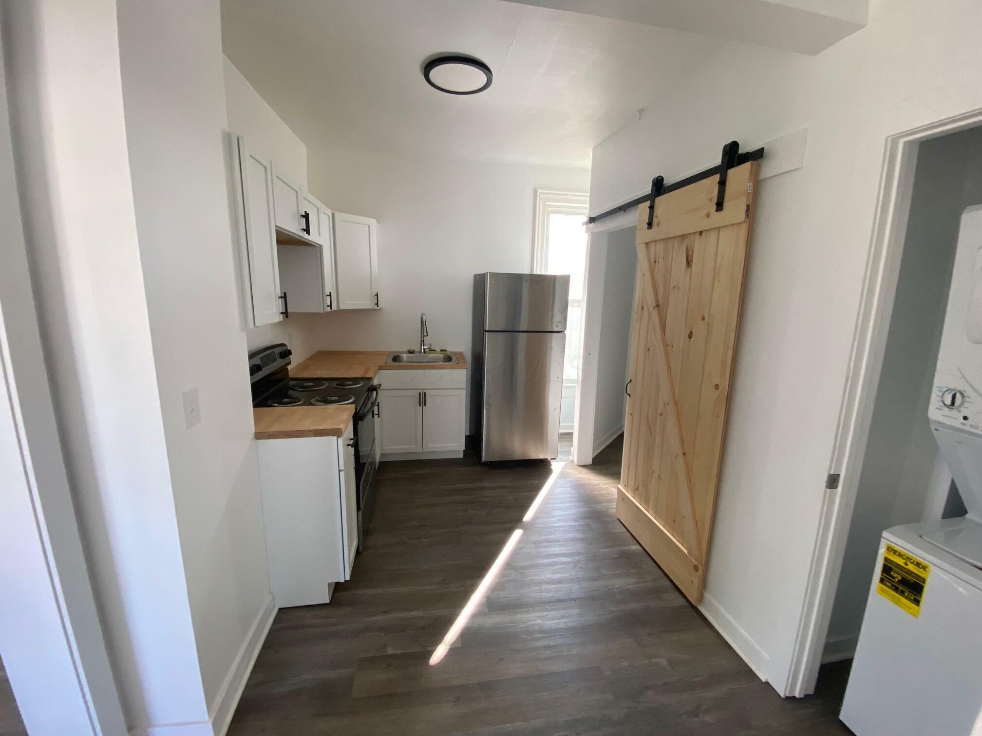 Property Photo: 513 E Main Street OH 43055