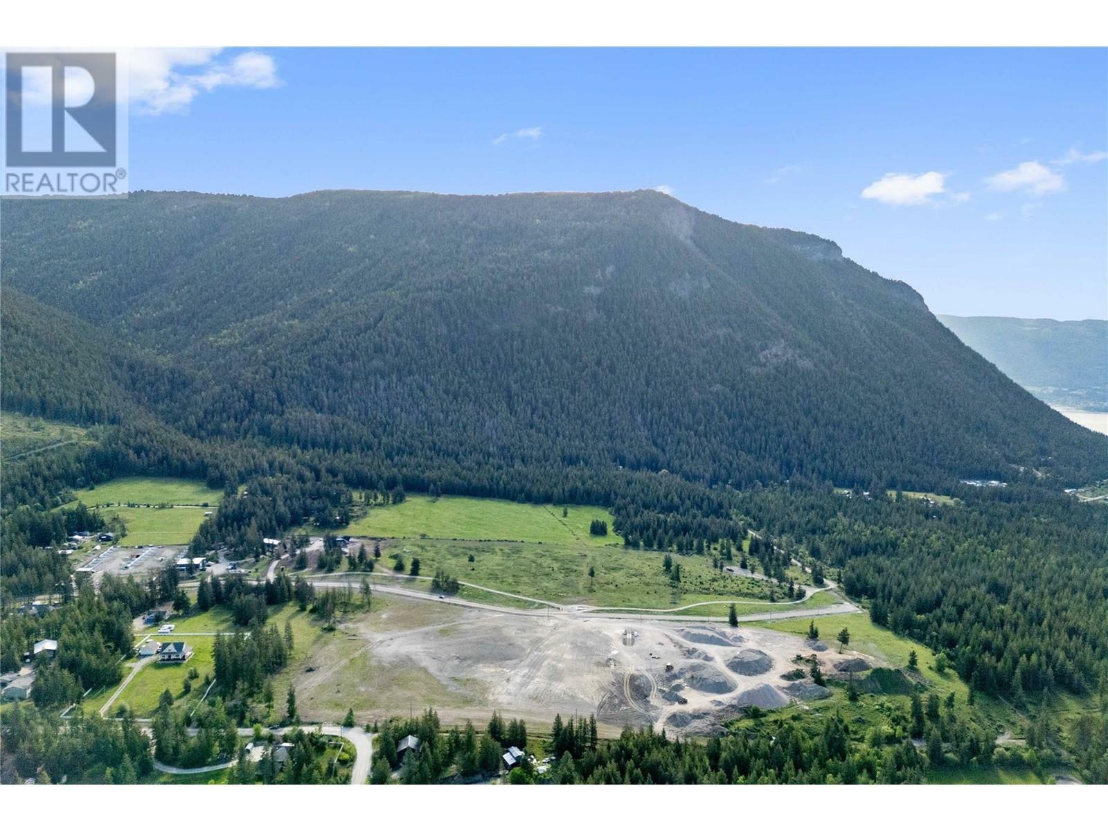 Photo de la propriété: 3694 Ford Road BC V0E 2X0