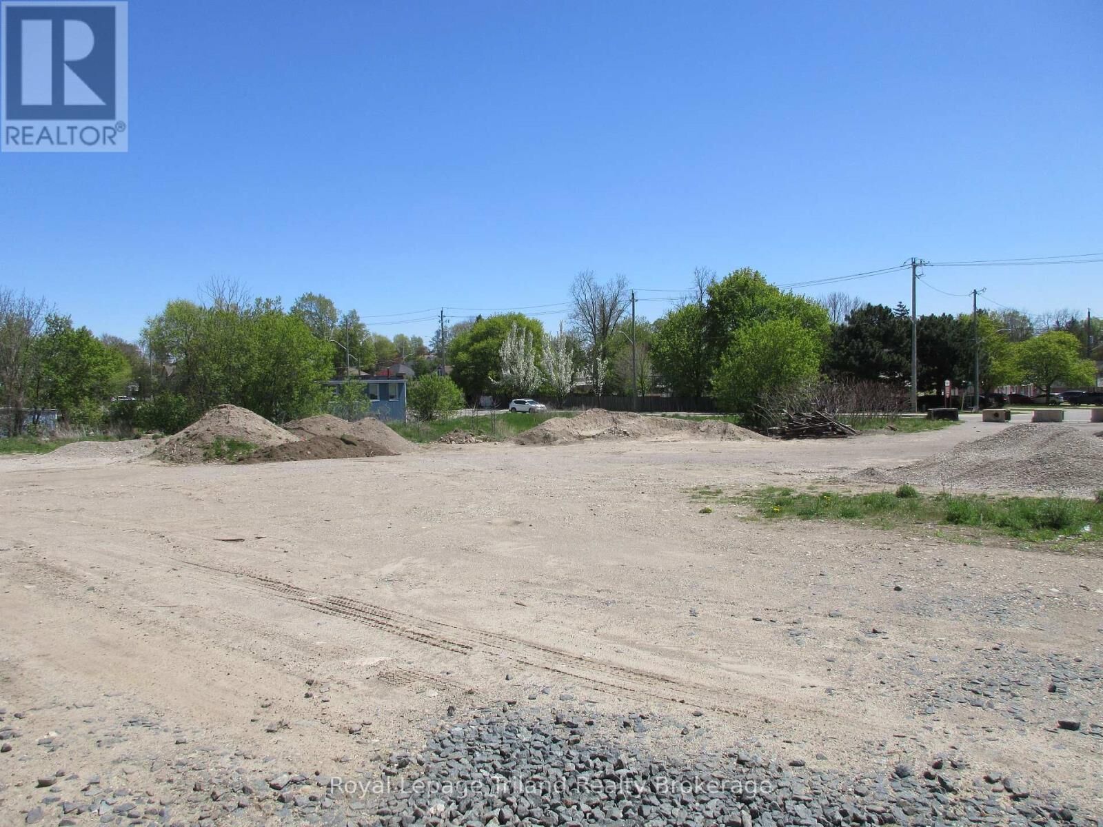 Property Photo:  Henry Street  ON N4S 3K2 