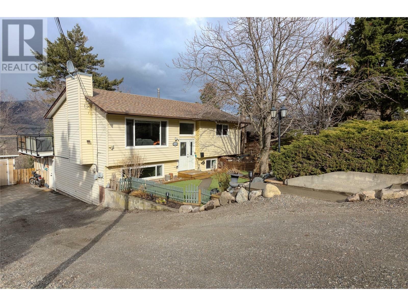 5400 Morris Place  Kamloops BC V2C 5S3 photo