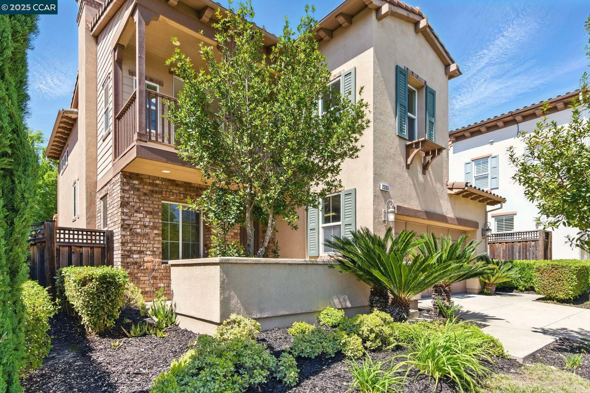 Property Photo: 2333 Capistrello St CA 94568