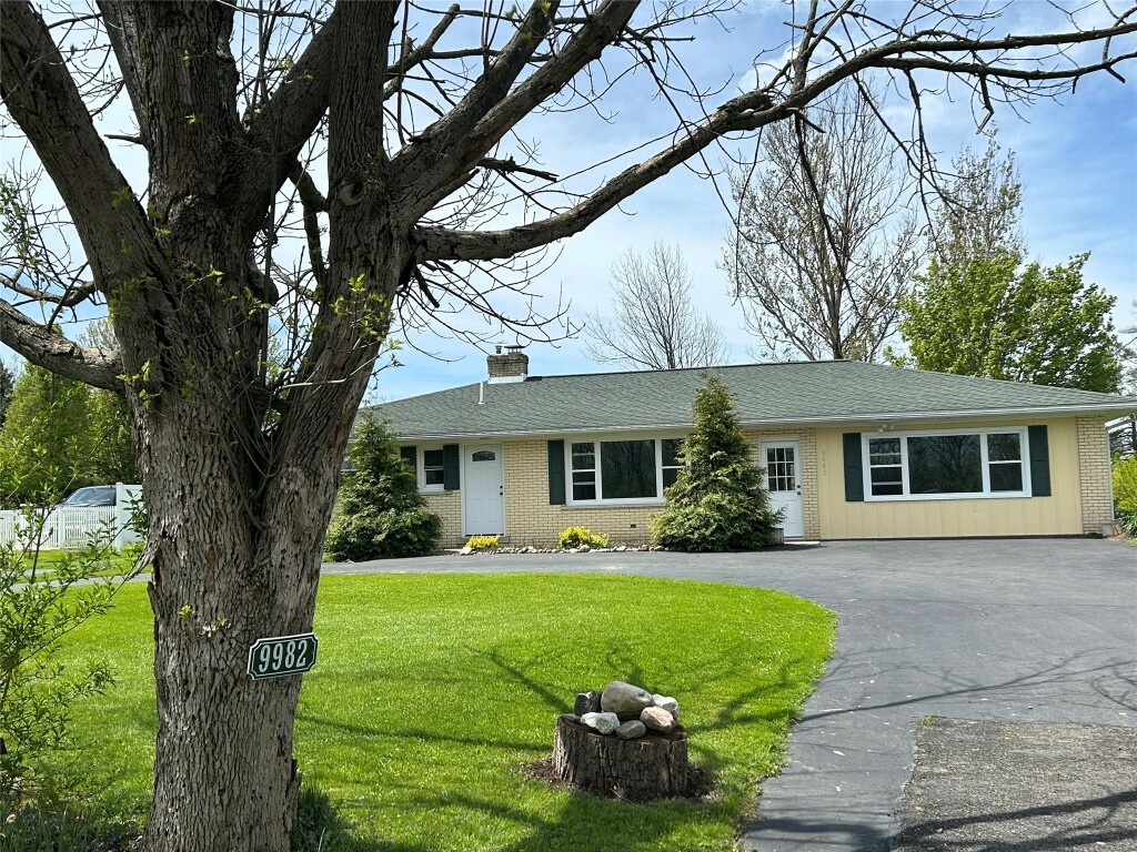 Property Photo: 9982 Peach Street PA 16441