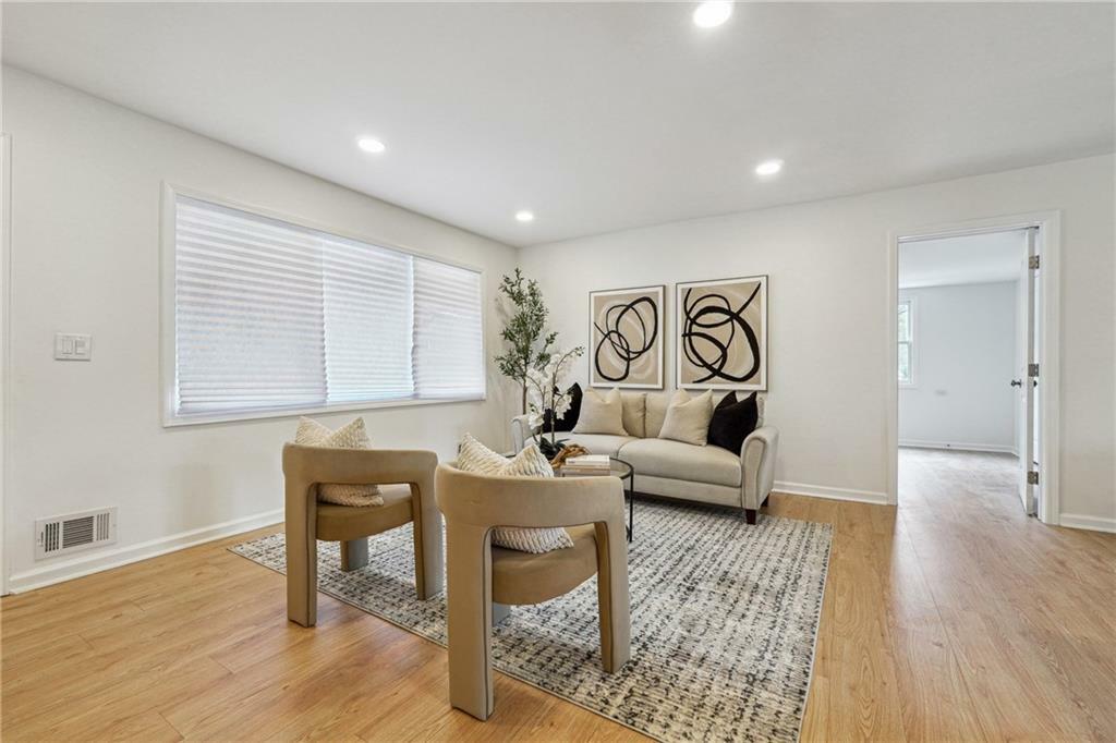 Property Photo: 1667 Atherton Circle GA 30035