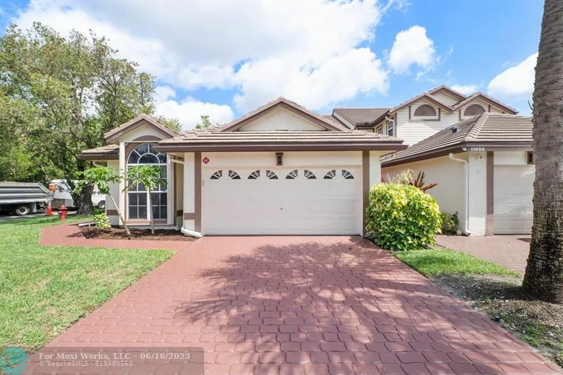 Property Photo: 11690 NW 19th Dr 11690 FL 33071