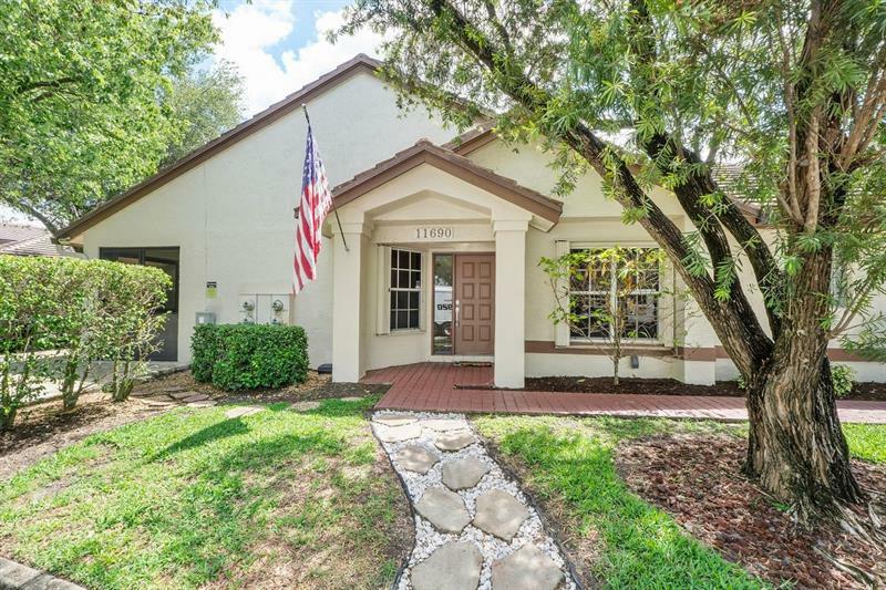 Property Photo: 11690 NW 19th Dr 11690 FL 33071