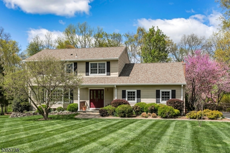 Property Photo: 5 Lafayette Ln NJ 07920