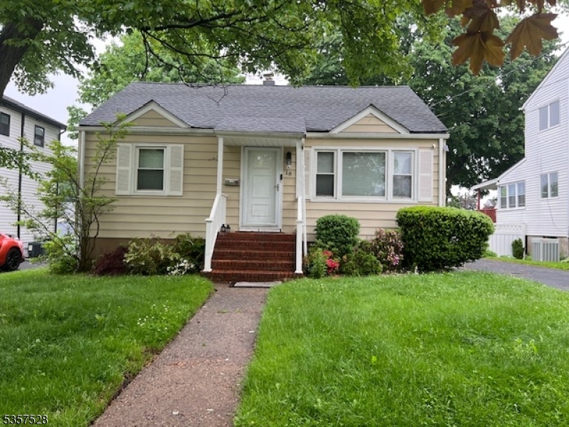 Property Photo: 18 Livingston St NJ 07013