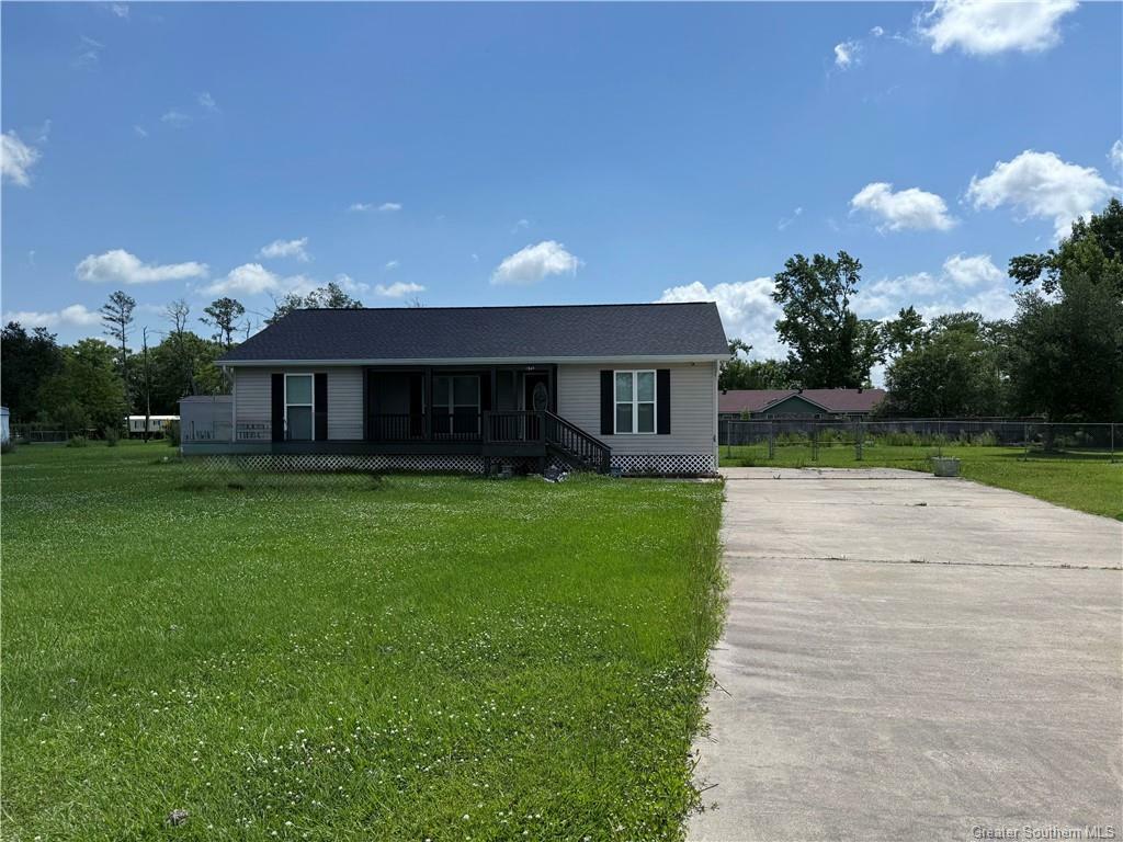 Property Photo: 1244 Belfield Road LA 70611