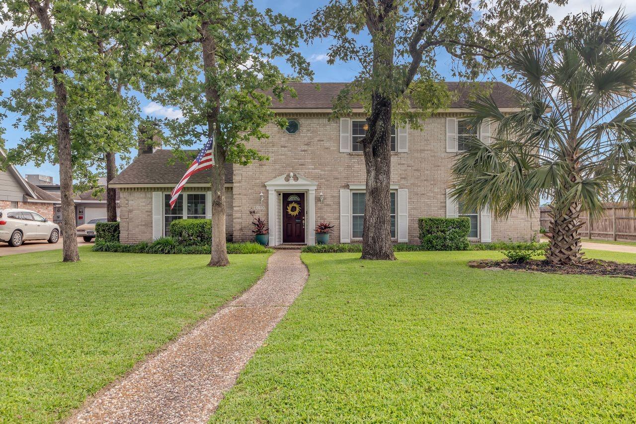Property Photo: 10110 Cantertrot Drive TX 77338