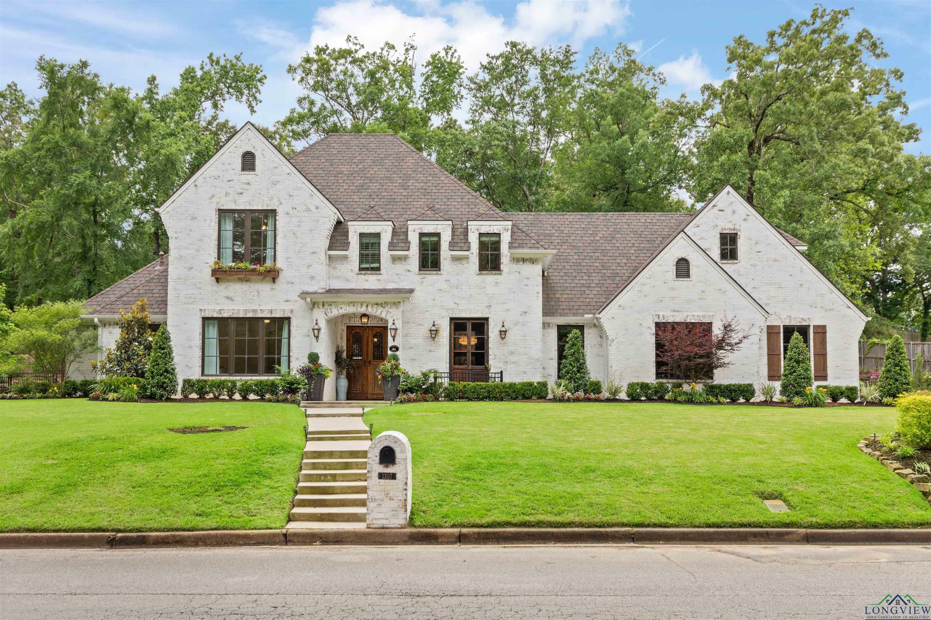 1307 Yates  Longview TX 75601 photo