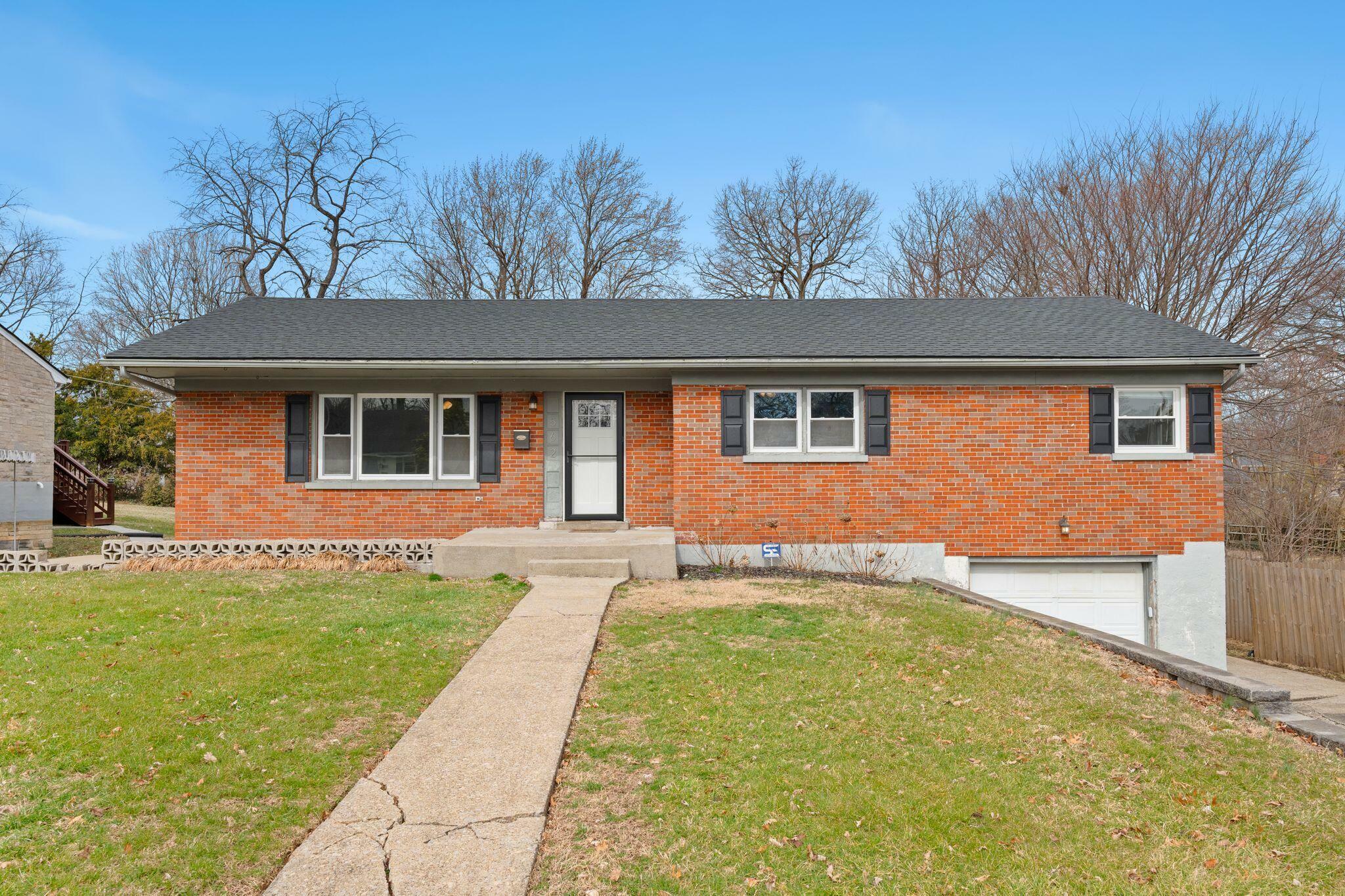 Property Photo: 562 Lone Oak Drive KY 40503