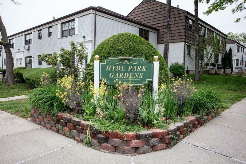 Property Photo: 67-89 136 Street A NY 11367