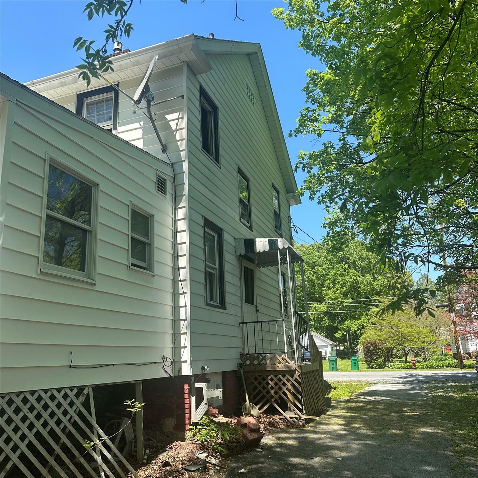 Property Photo: 102 E Cedar Street NY 12601