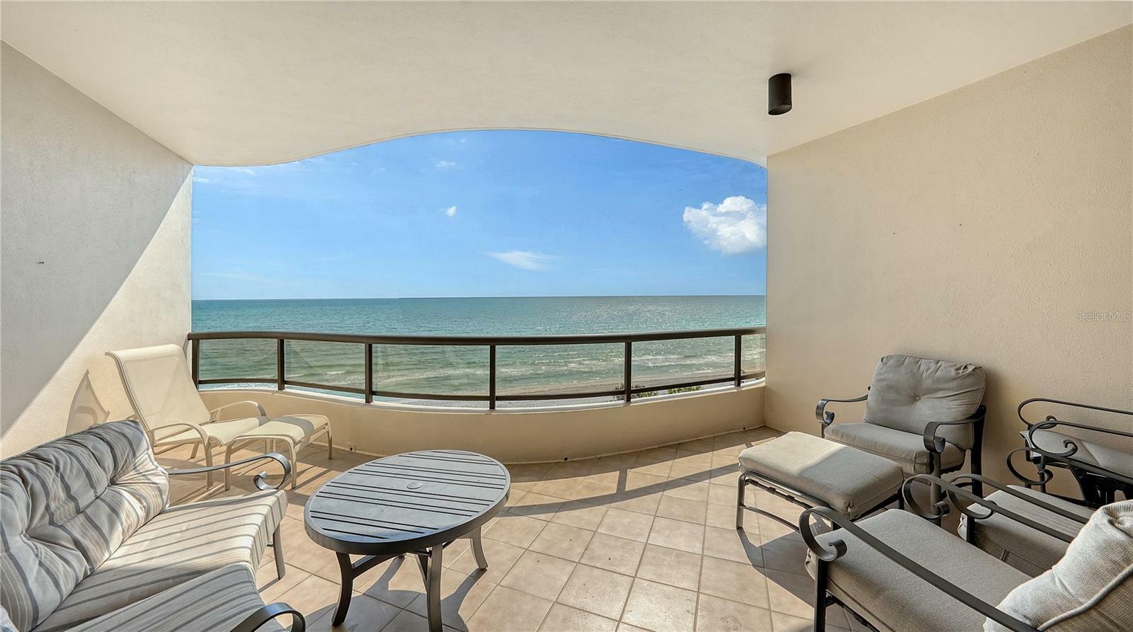 Property Photo: 435 L Ambiance Drive K506 FL 34228