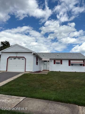 Property Photo: 4 Flamingo Way NJ 08757