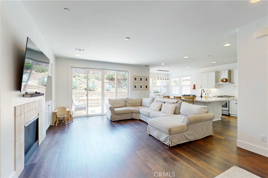 Property Photo: 3217 Violet Street CA 93401