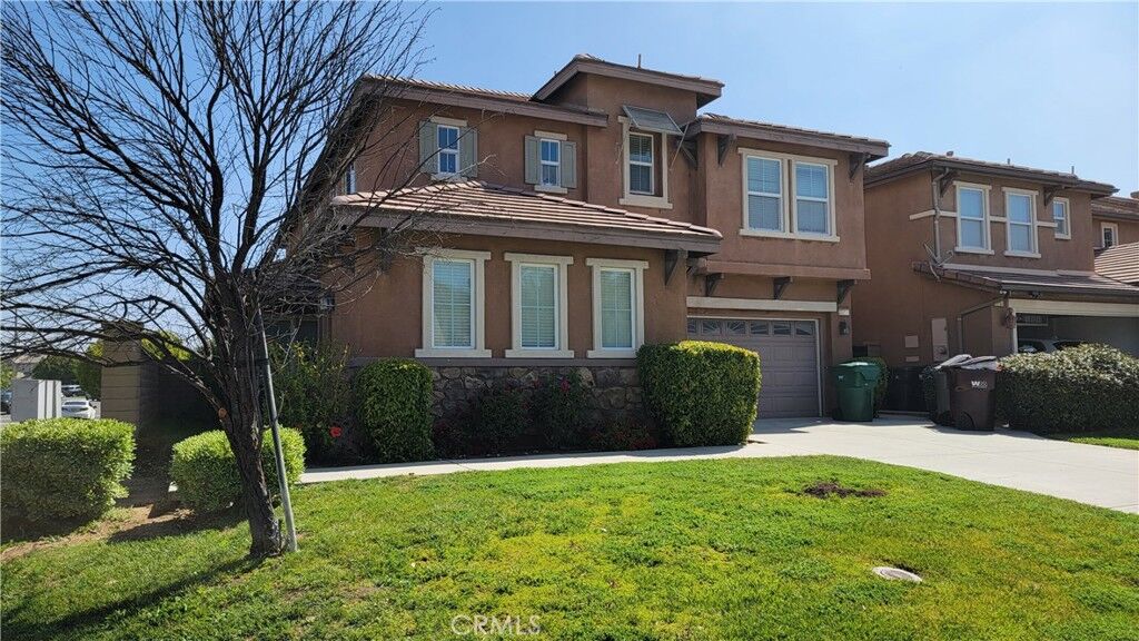 Property Photo:  29746 Maxmillian Avenue  CA 92563 