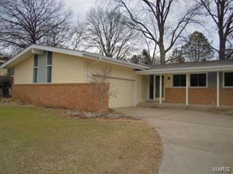 Property Photo:  1646 Rathford Drive  MO 63146 