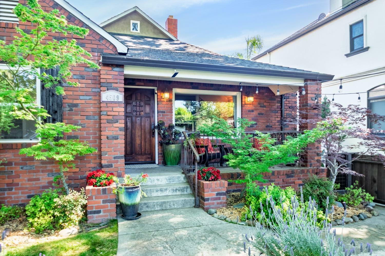 Property Photo: 4509 D Street CA 95819