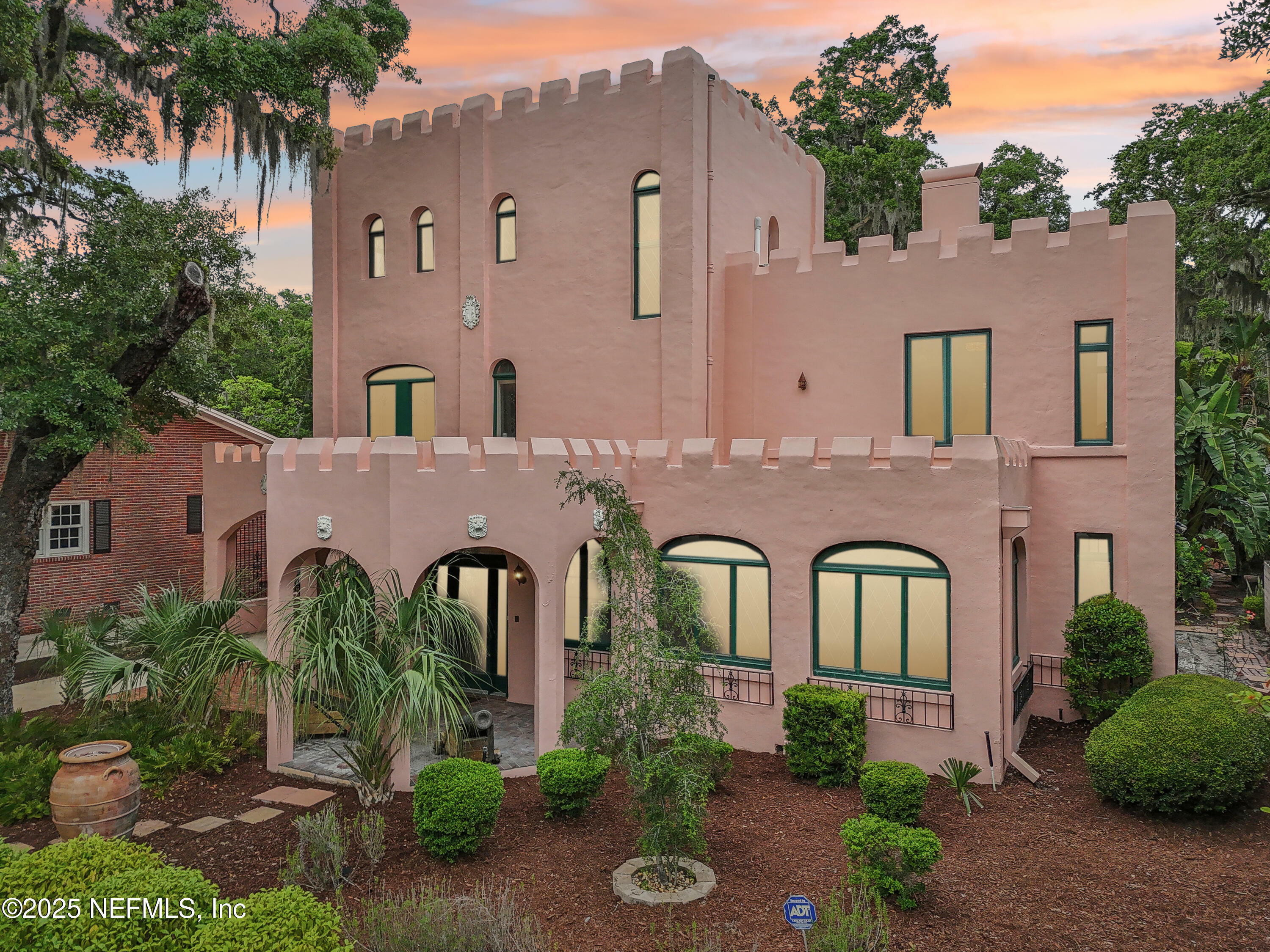 Property Photo: 16 May Street FL 32084