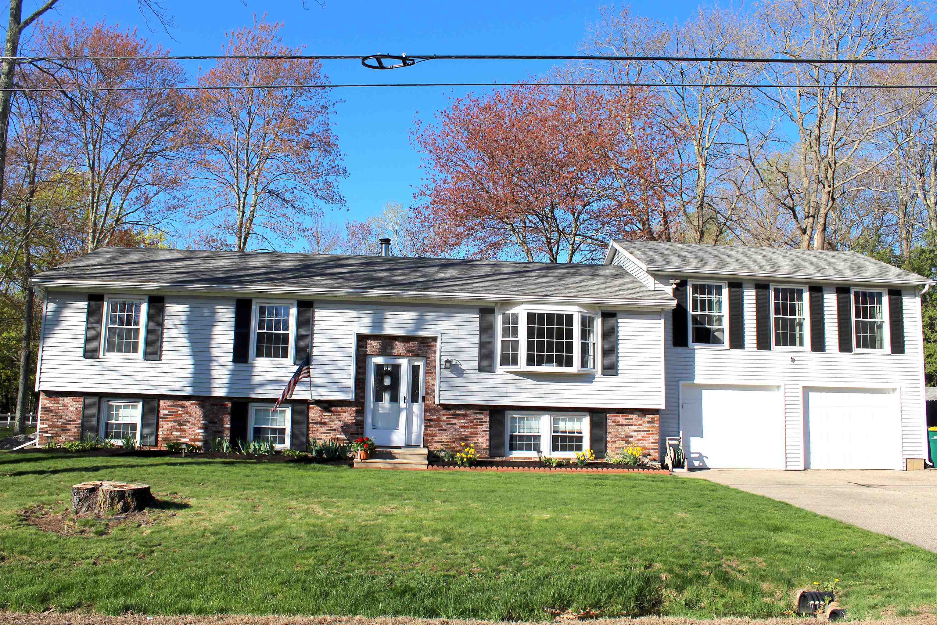Property Photo: 35 Vernon Avenue NH 03867