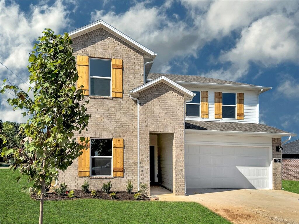 Property Photo: 700 Picard Avenue AR 72745