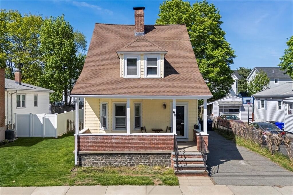 Property Photo: 61 Como Rd MA 02136