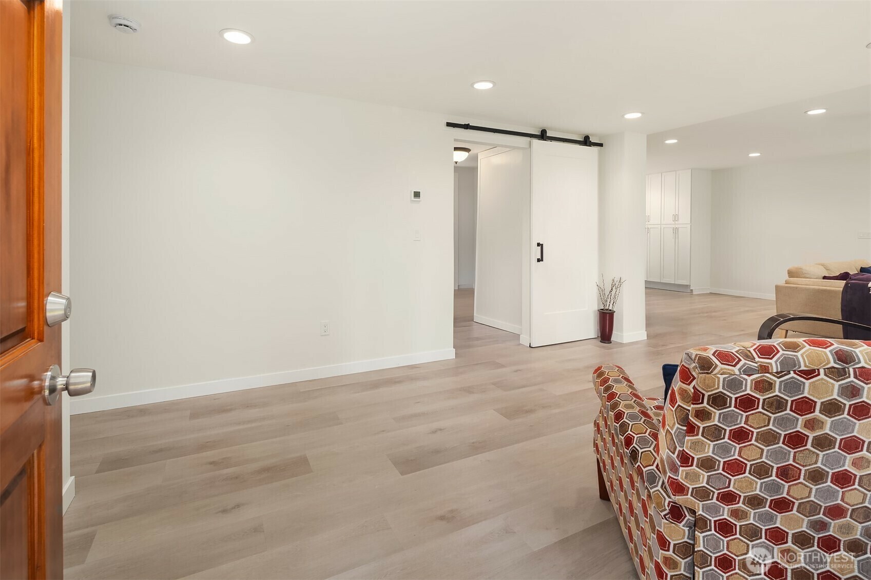 Property Photo: 5507 220th Street SW WA 98043