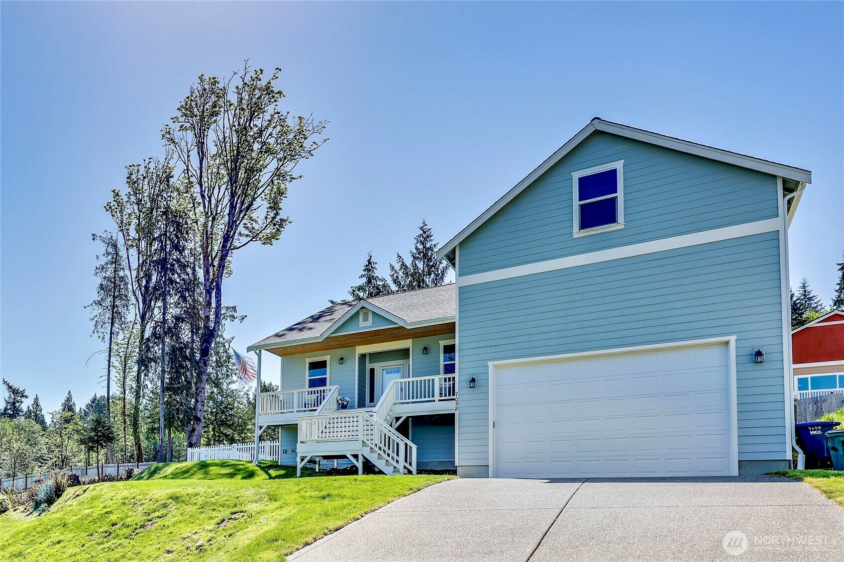 7058 E Nightingale Street  Port Orchard WA 98366 photo