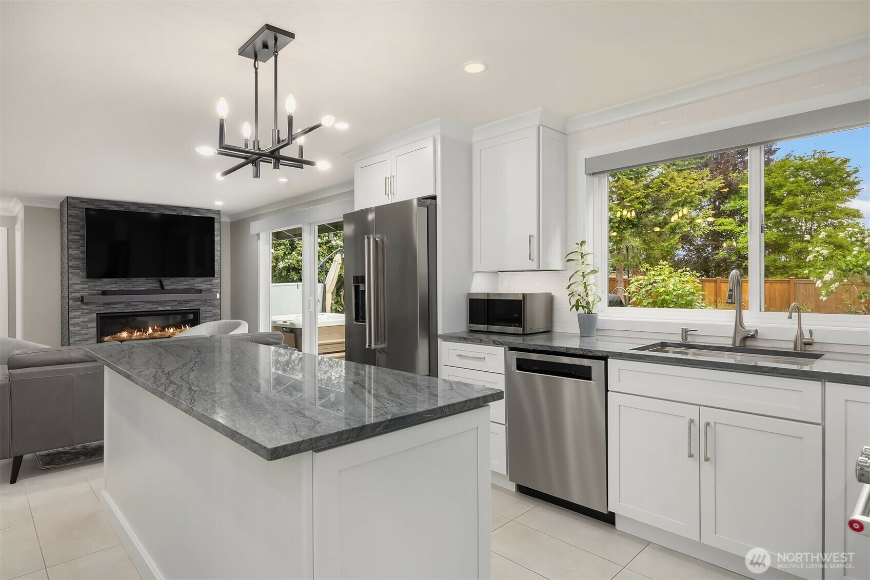 Property Photo: 1640 184th Avenue NE WA 98008